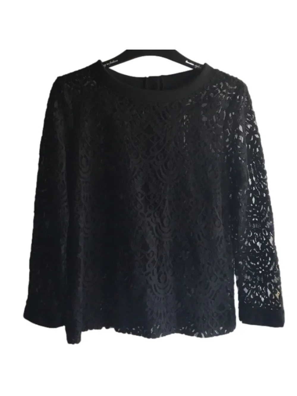 Banana Republic lace top